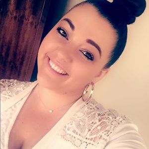 Meet your Posher, Haley